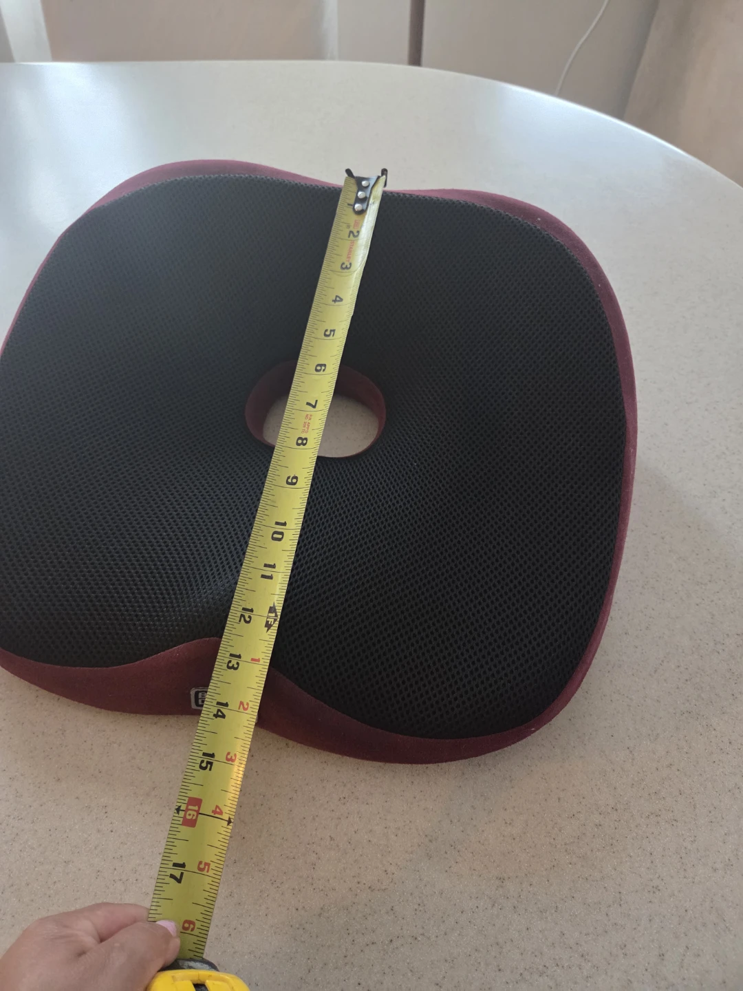 Black and Decker seat cushion - photo 5