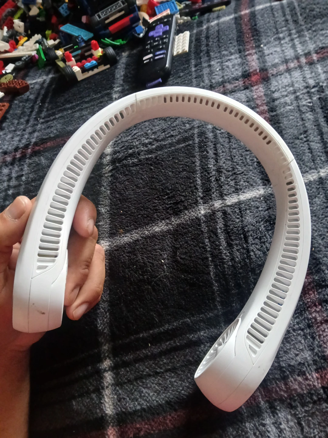 CIVPOWER Portable Neck Fan - photo 4