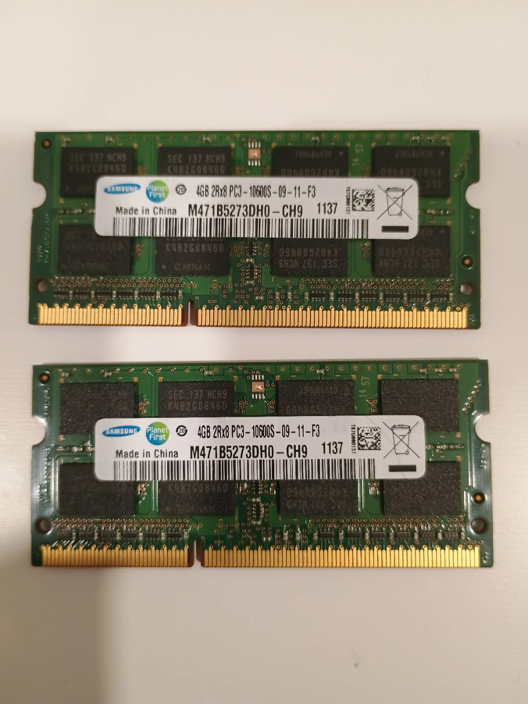 Two Samsung 4GB DDR3 Laptop RAM Sticks
