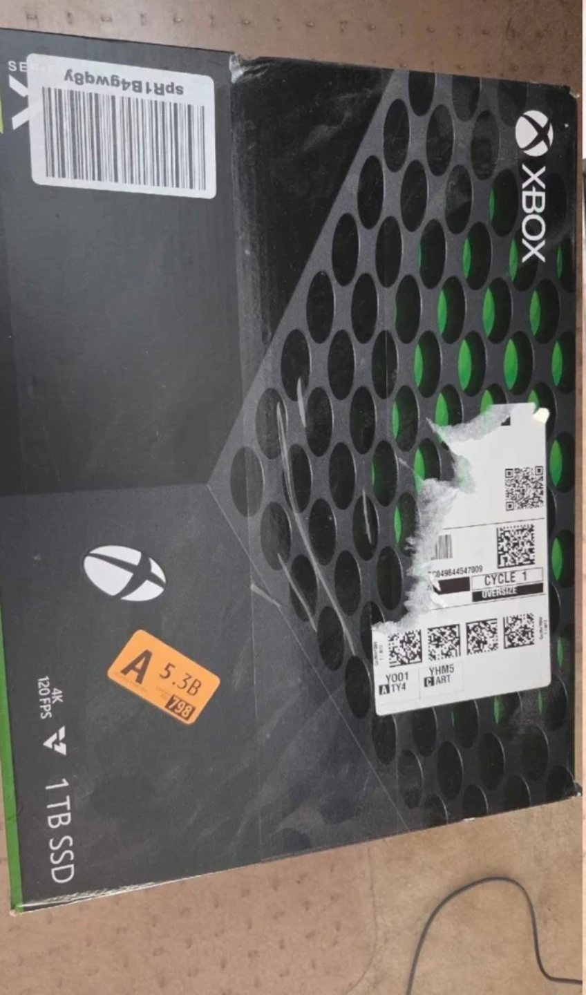 Xbox Series X 1 TB console - photo 2