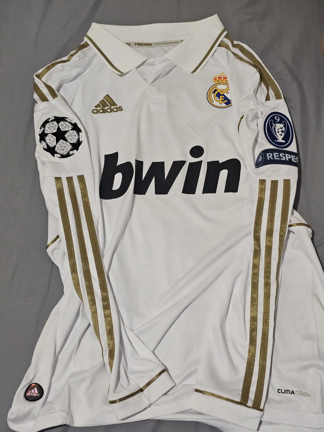 Real Madrid Ronaldo 7 Retro S size - photo 2