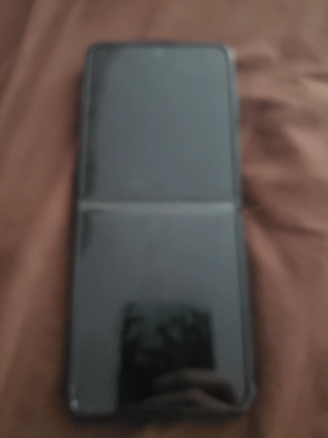 Flip phone for parts - photo 2
