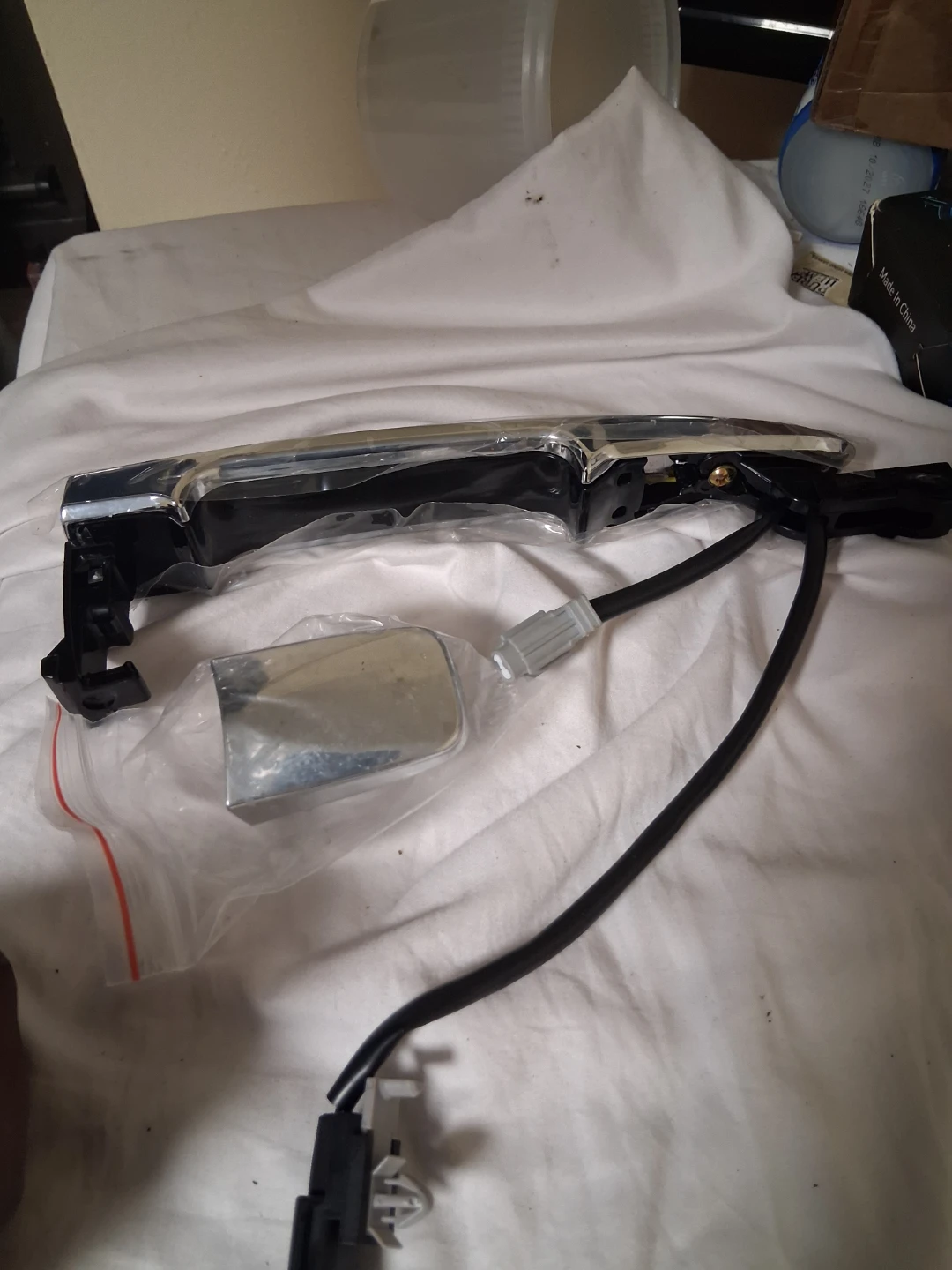 Chrome Exterior Door Handle Assembly - photo 2