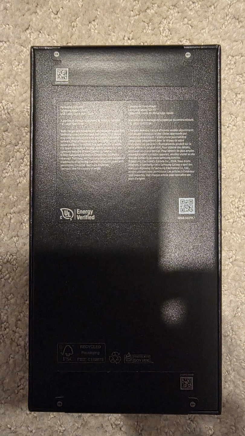Samsung Galaxy S24 FE - photo 2