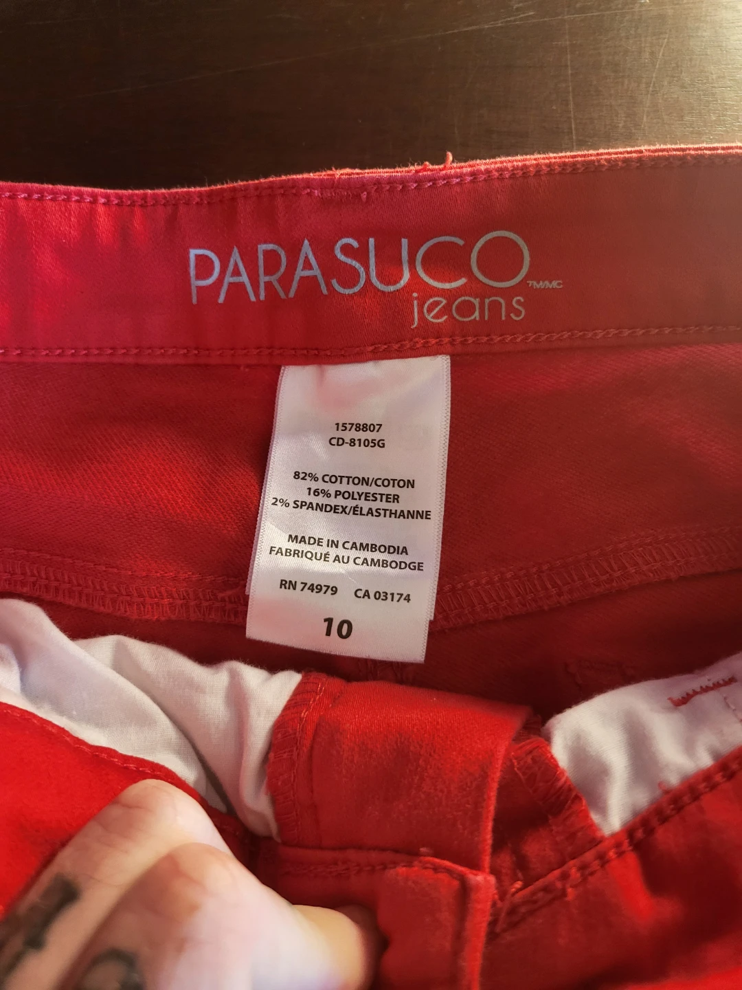Parasuco Red Denim Shorts Size 10 - photo 2
