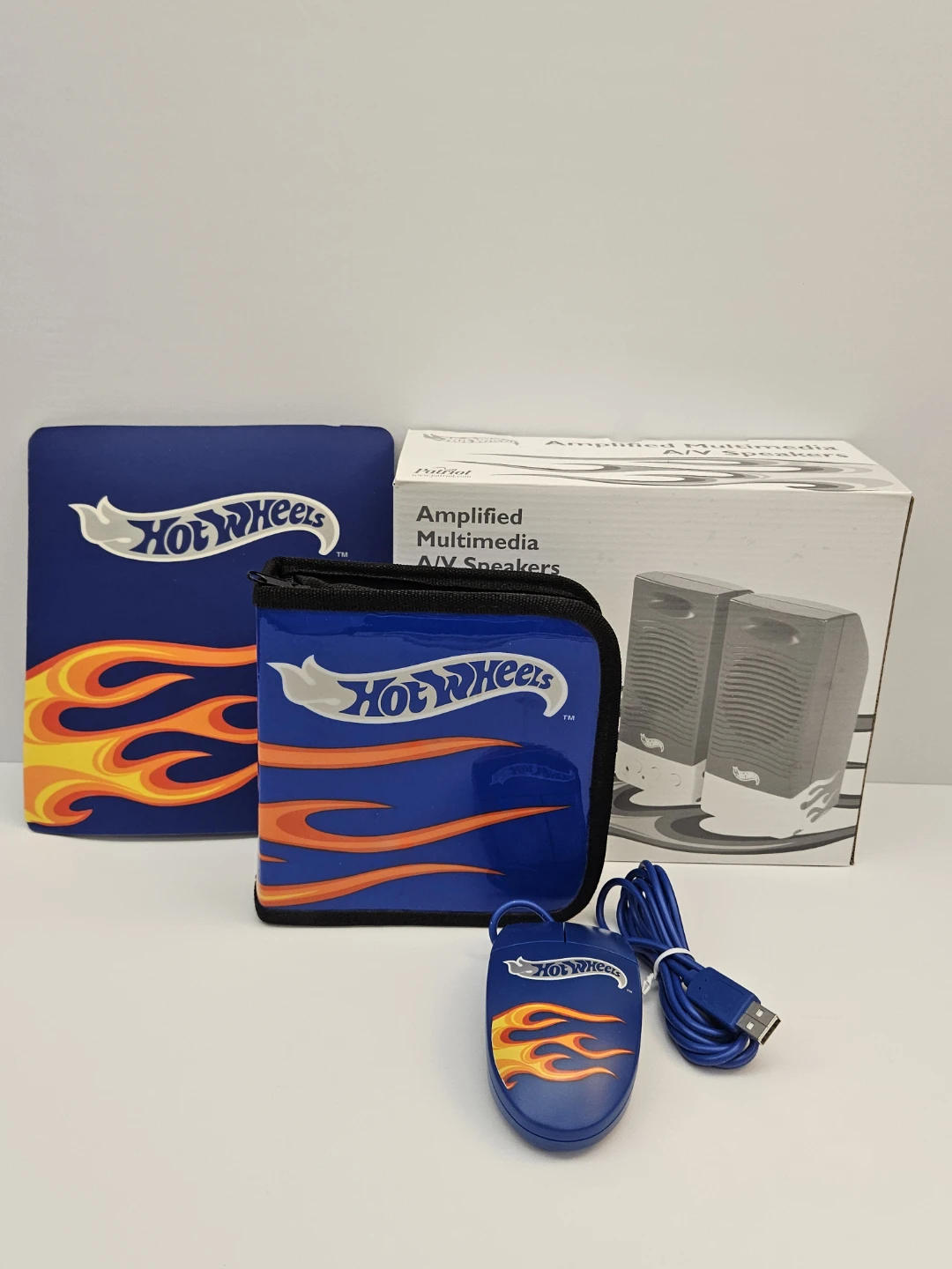 Hotwheels Multimedia Kit- 1999
