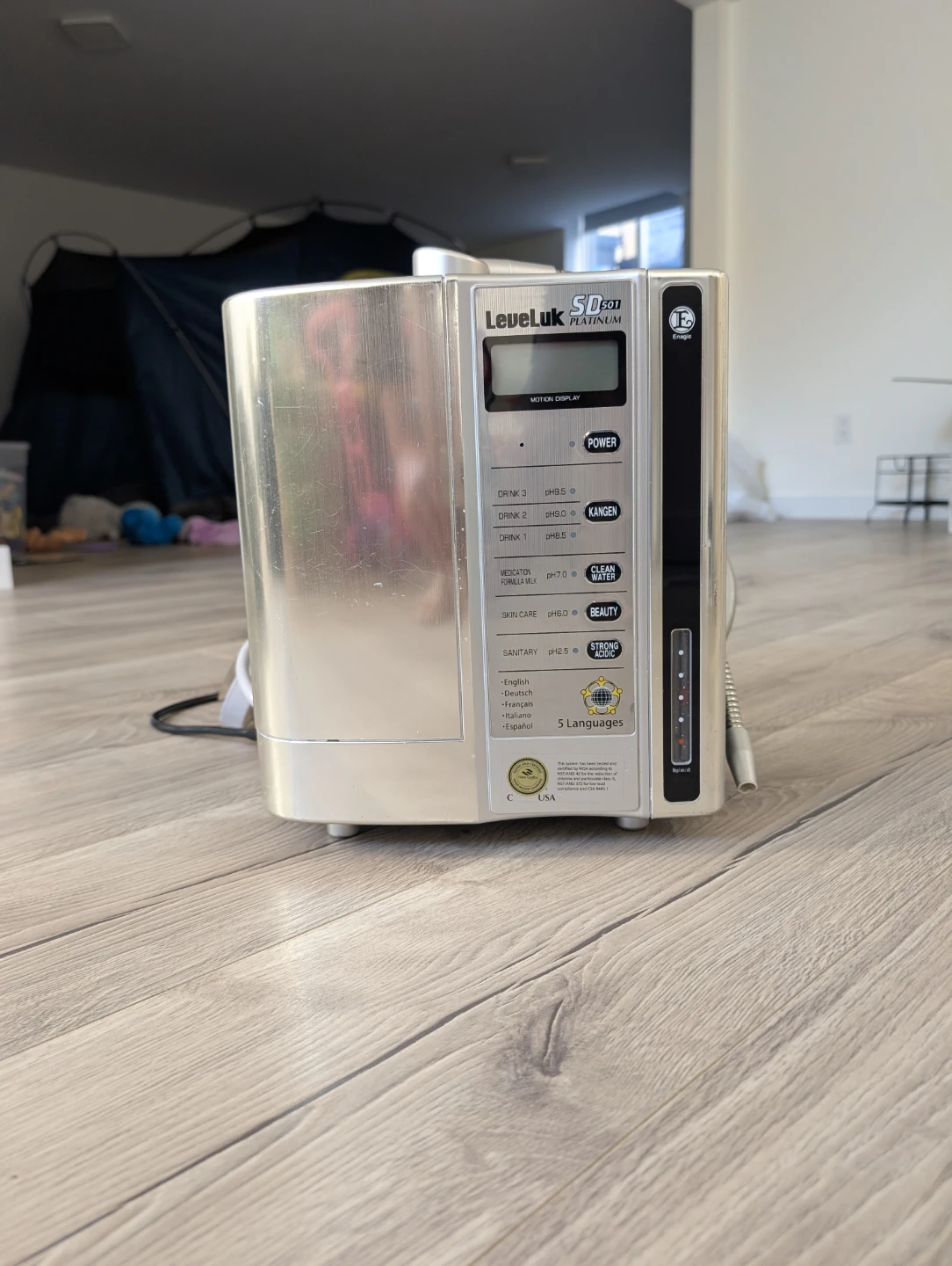 Enagic LeveLuk SD501 Platinum Water Ionizer Machine - photo 3