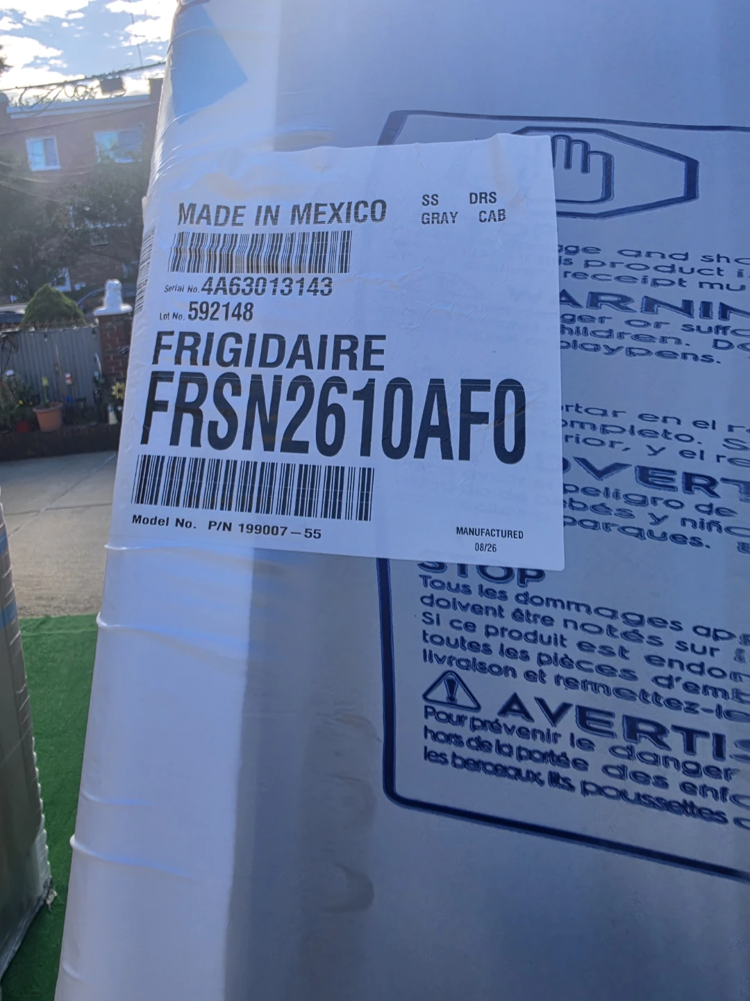 Frigidaire FRSN2610AF0 Side-by-Side Refrigerator - photo 2