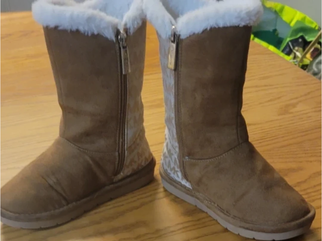 Michael Kors Tan Faux Fur Boots - photo 5