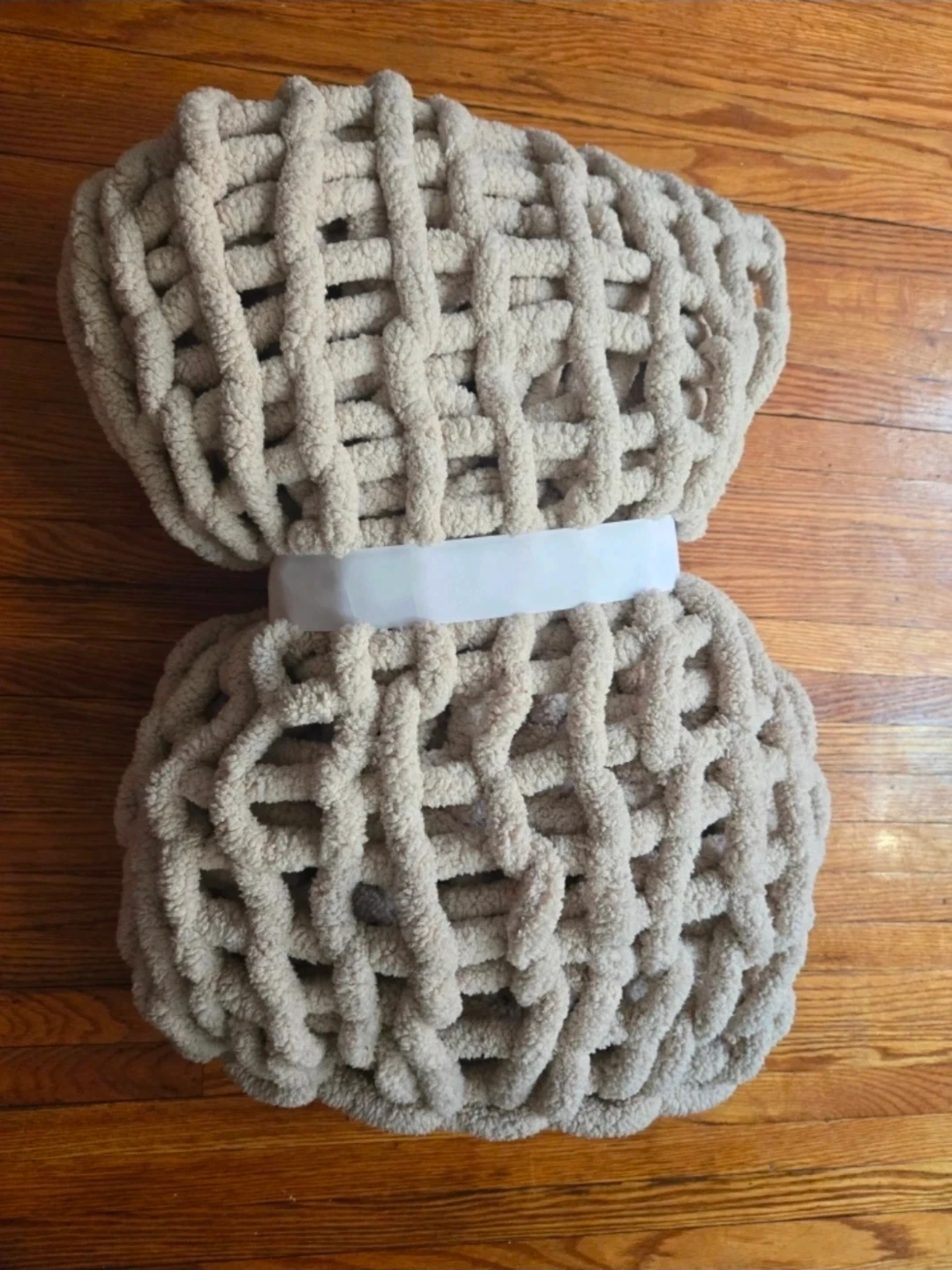 Chunky Knit Throw Blanket 🏈