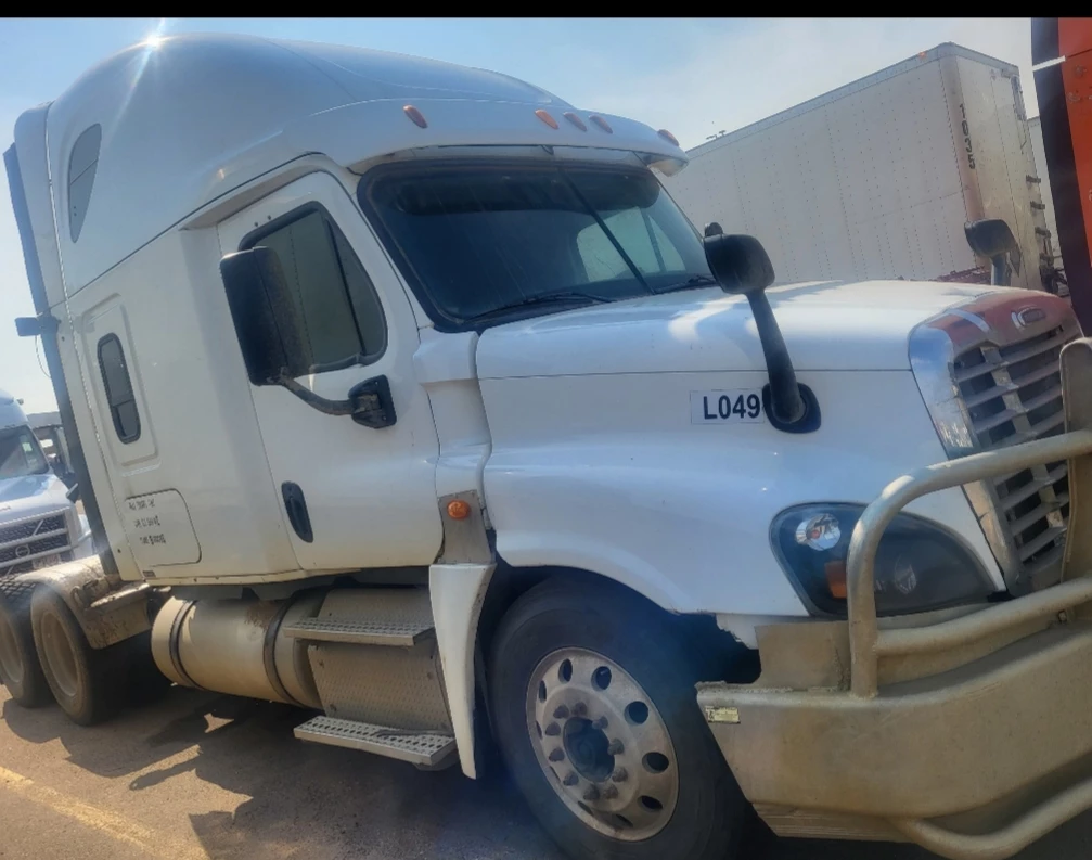Semi Truck $12,000 OBO
