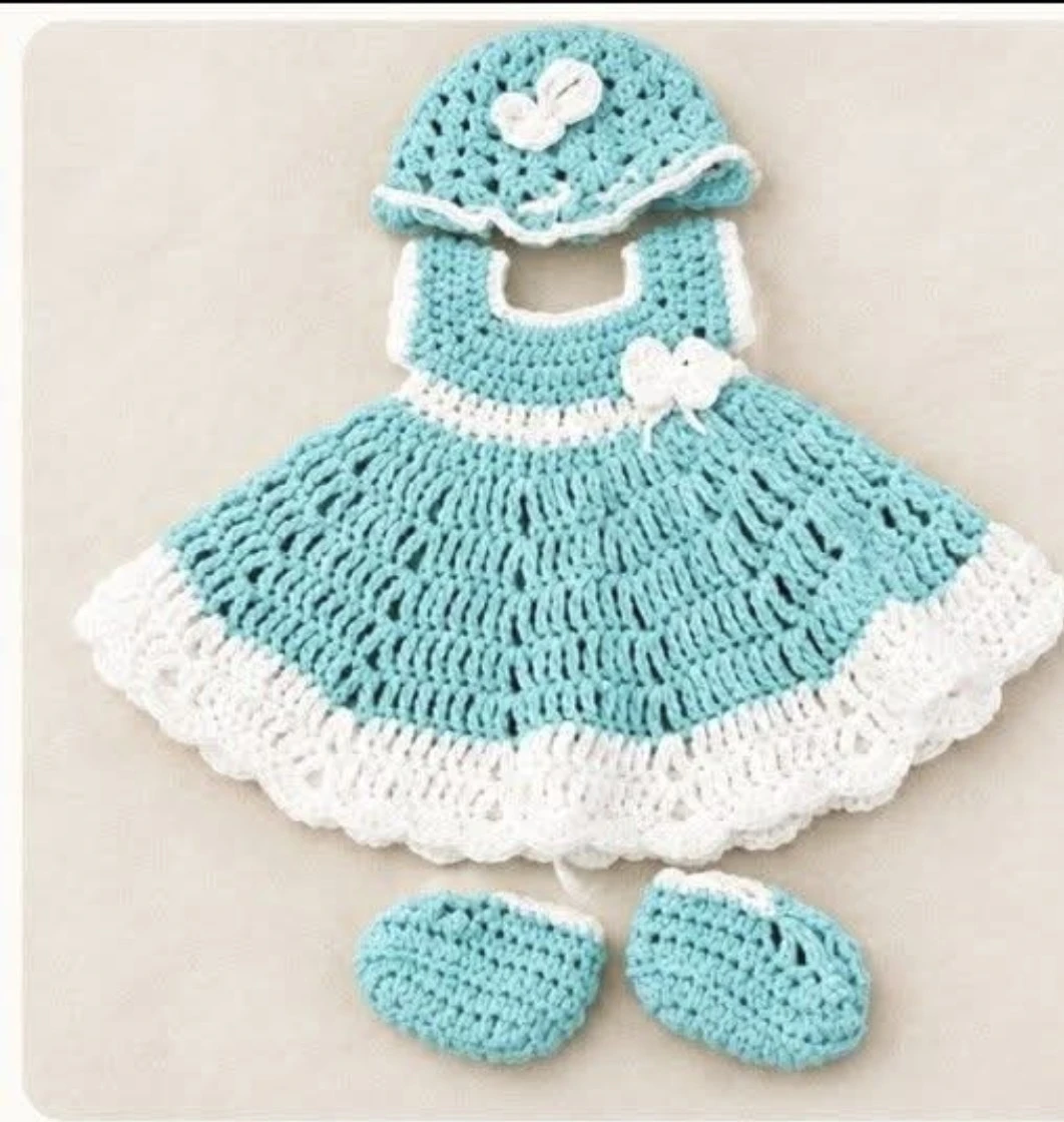 Handmade Crocheted Baby Dress Set - photo 5