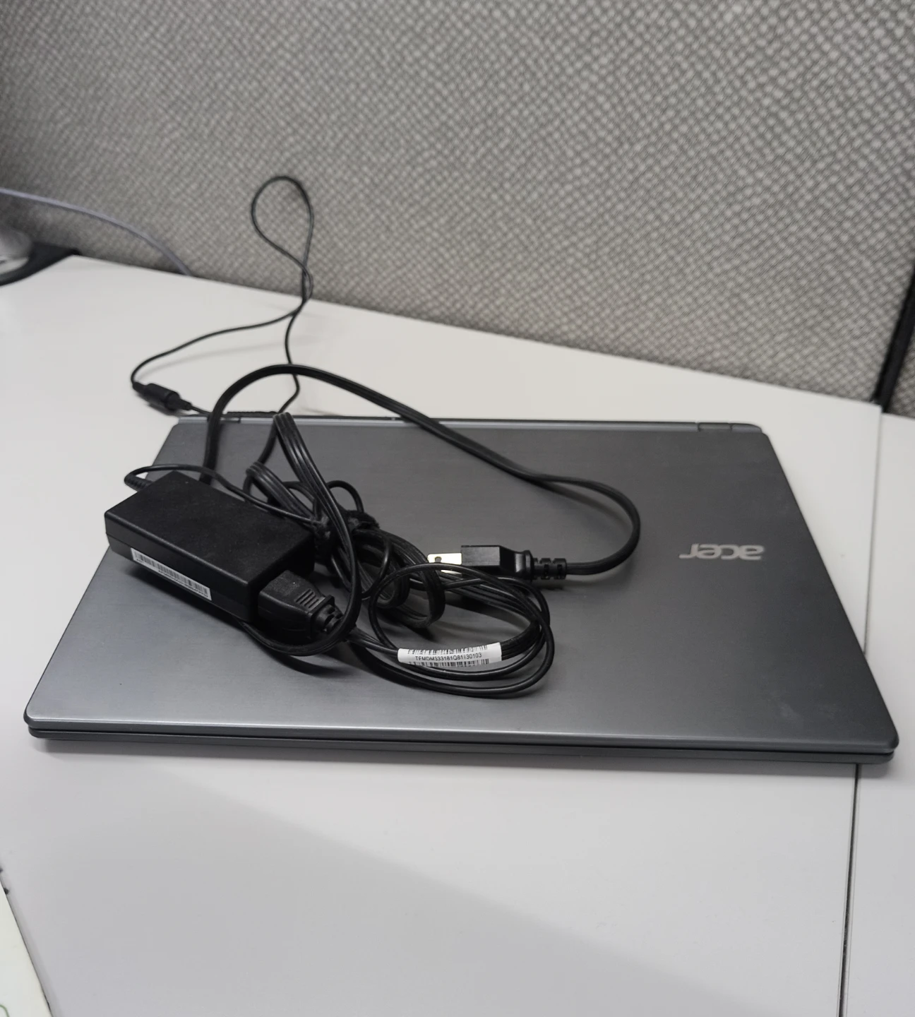 Old Acer Aspire V5-552P-7412 Laptop - photo 3