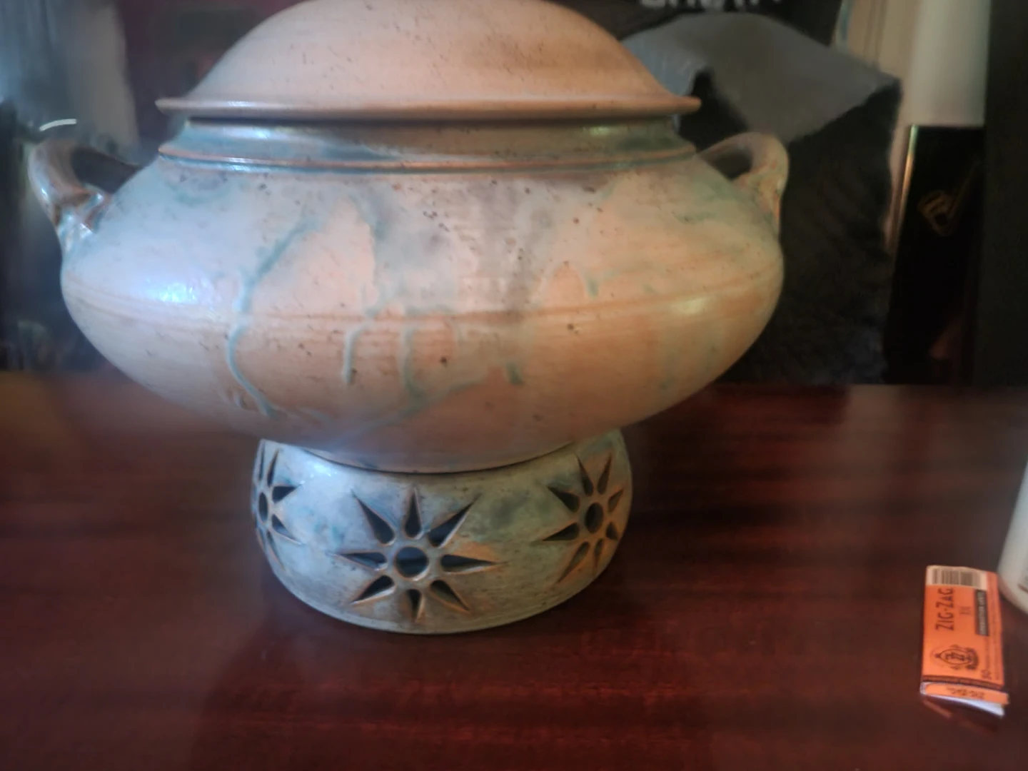 Ceramic Pot with Stand - photo 2