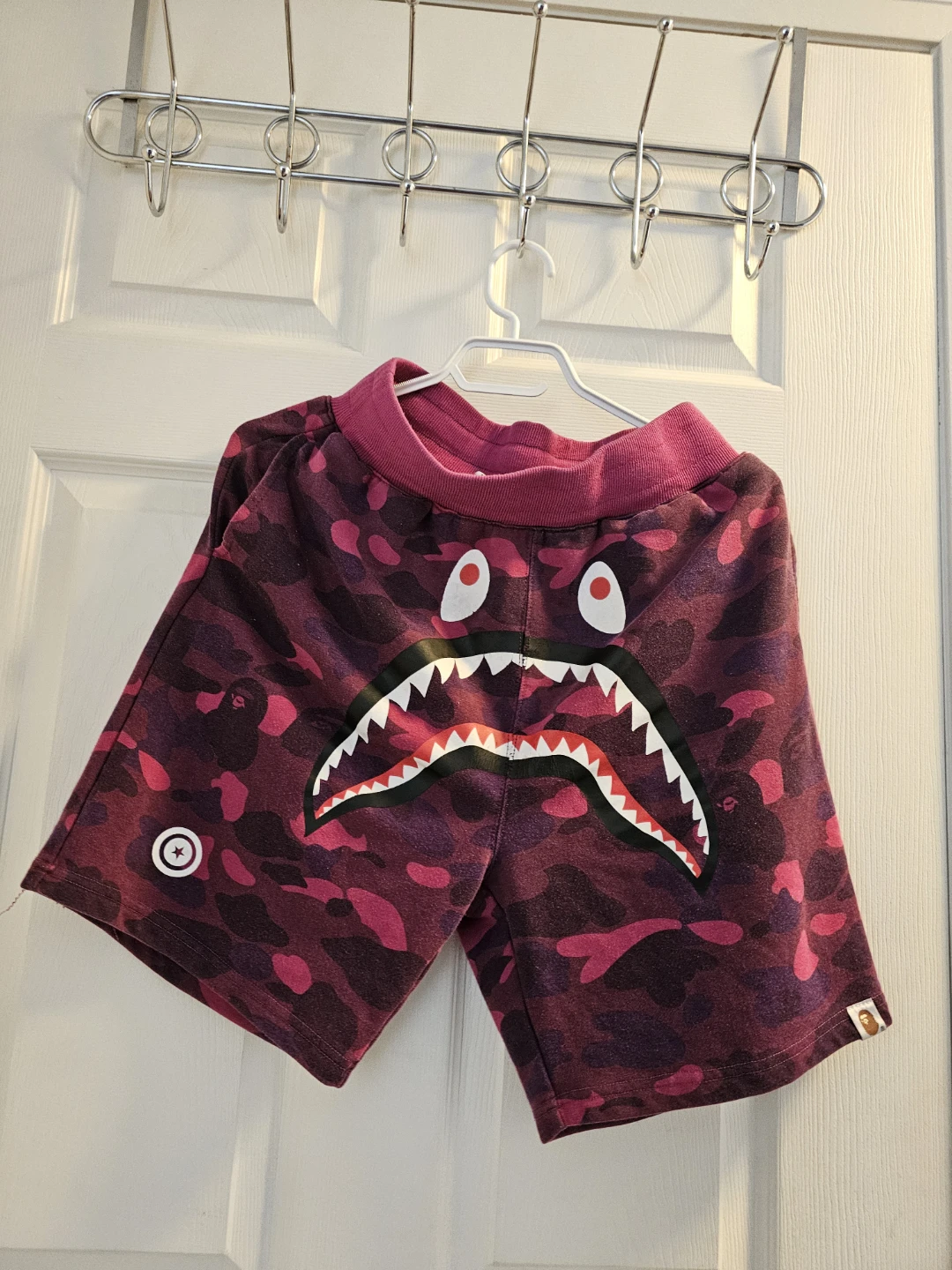 BAPE Shark Camo Shorts and Hoodie Set - photo 3