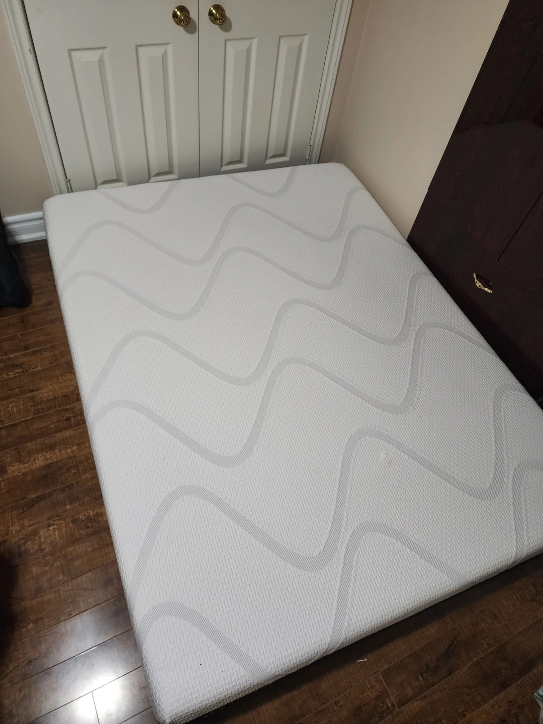 React Medium Mattress