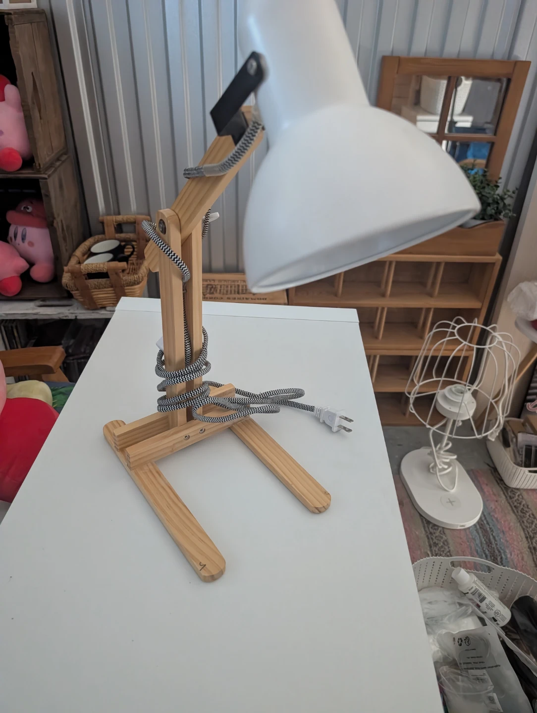 WOODEN DETAIL DESK LAMP - photo 2