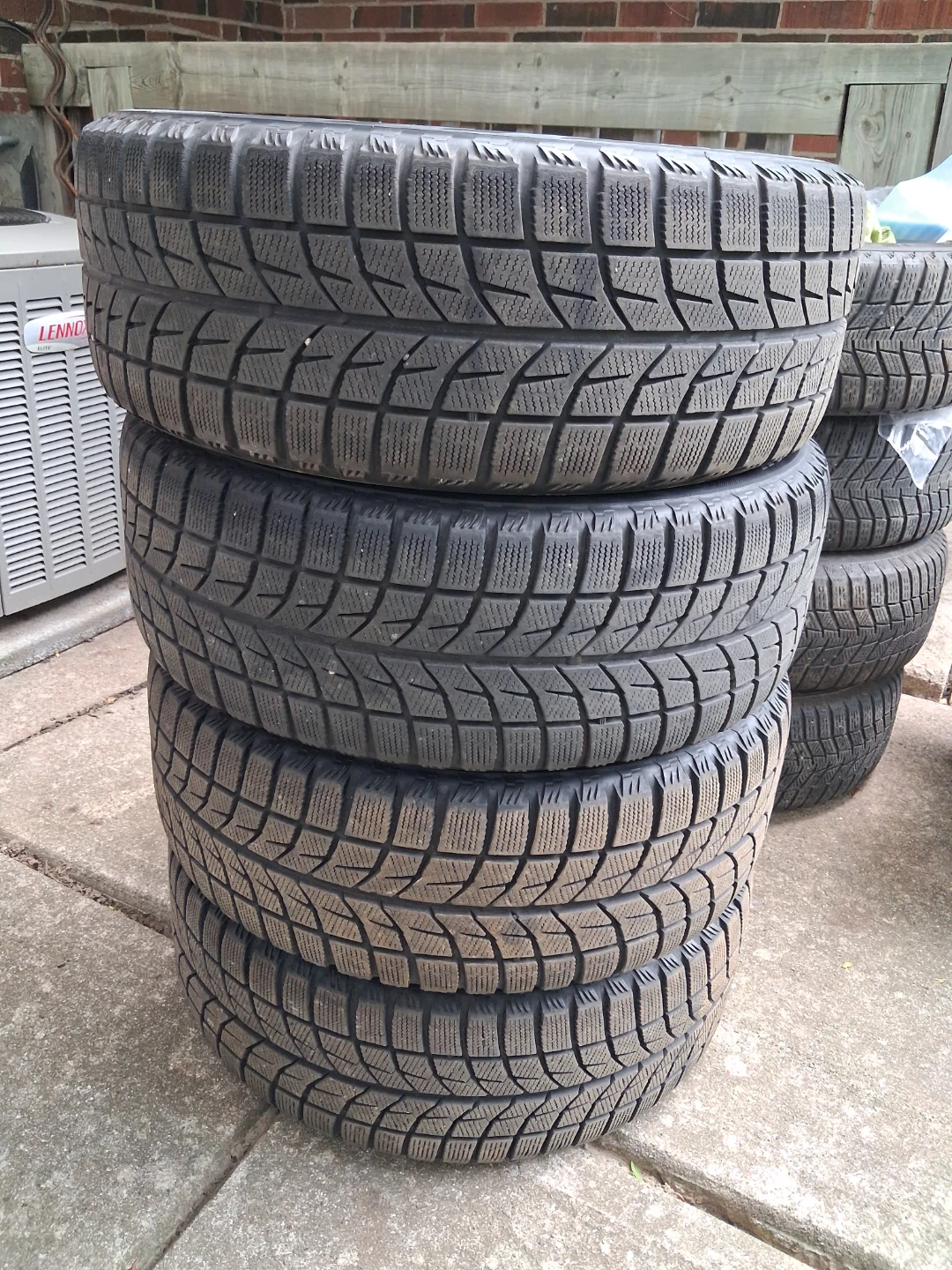LIKE NEW Honda Accord Winter Tires on OEM Honda rims. 5x114.3. - photo 5