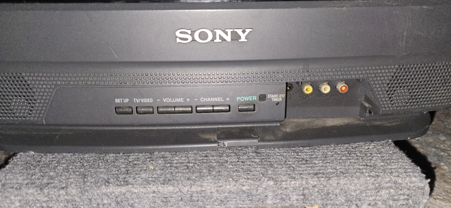 SONY Trinitron 20 inch CRT tv - photo 3