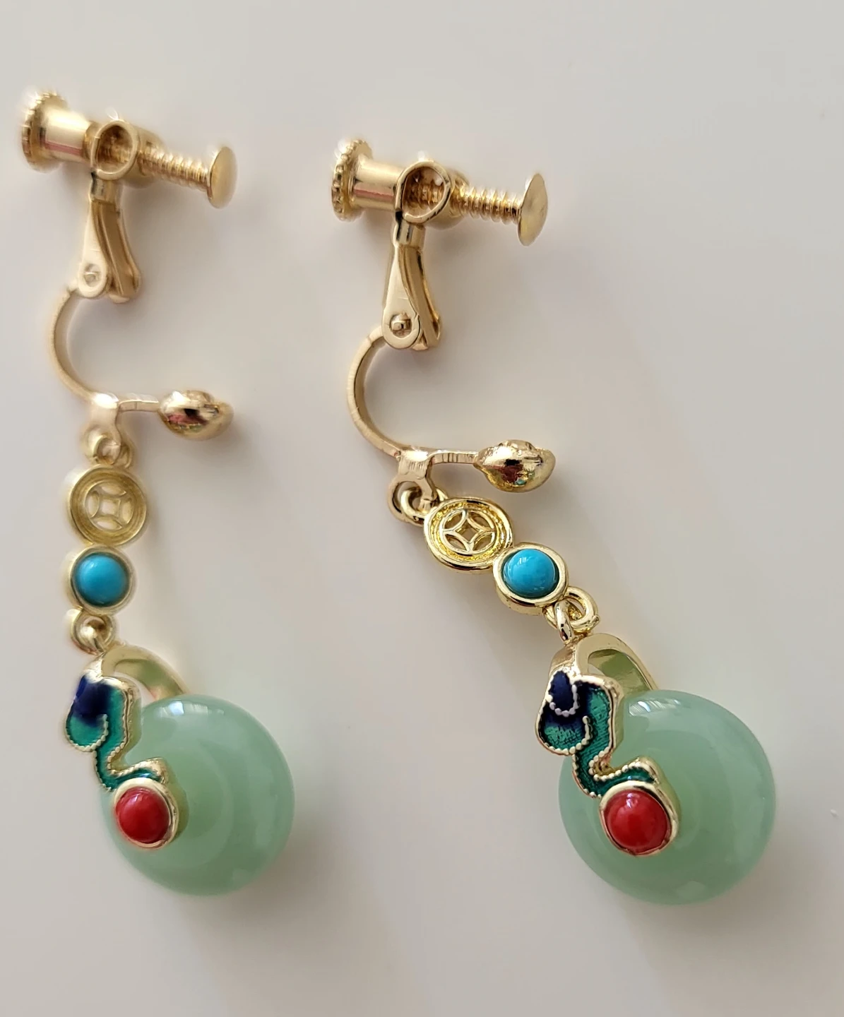 Traditional Style Clip-on Earrings - photo 2