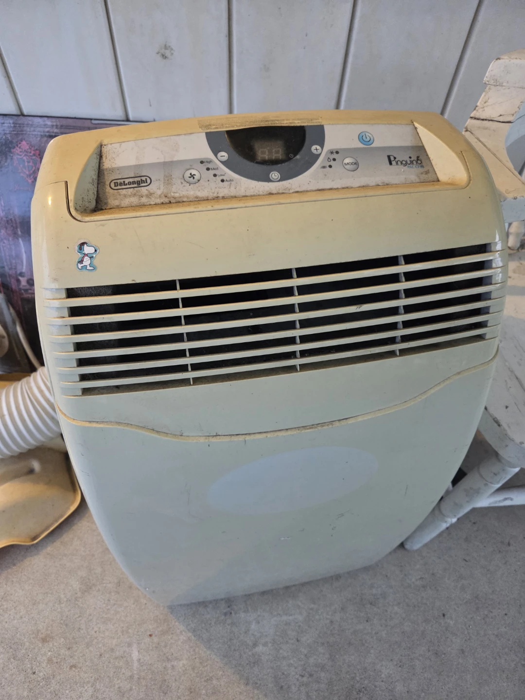 Delonghi portable air conditioner    used  🏈