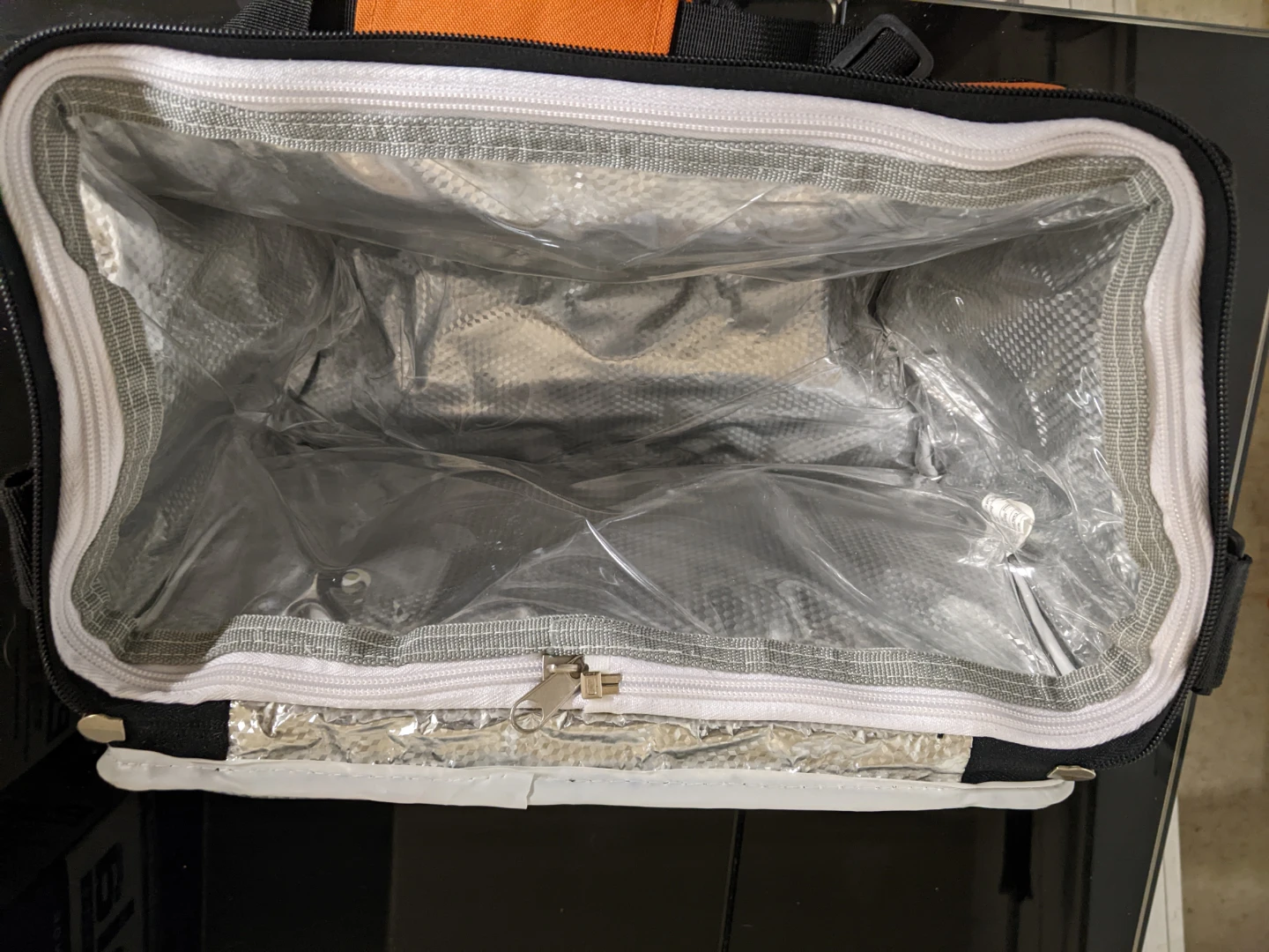 Challenger Heavy-Duty Insulated Travel Cooler NEW - photo 2