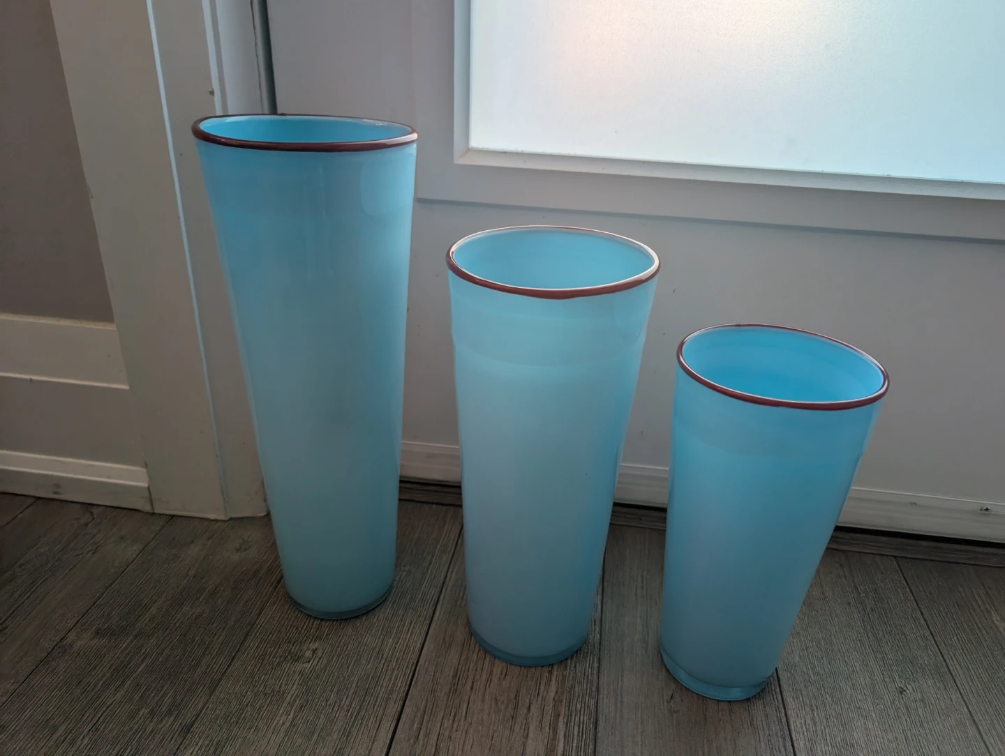 Set of 3 Blue Opaline Glass Vases - photo 3