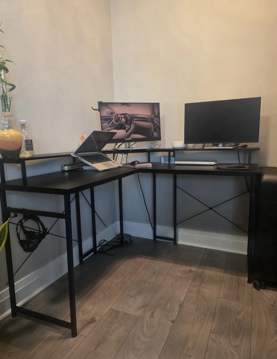 L-Shaped Corner Desk with Monitor Shelf - photo 2