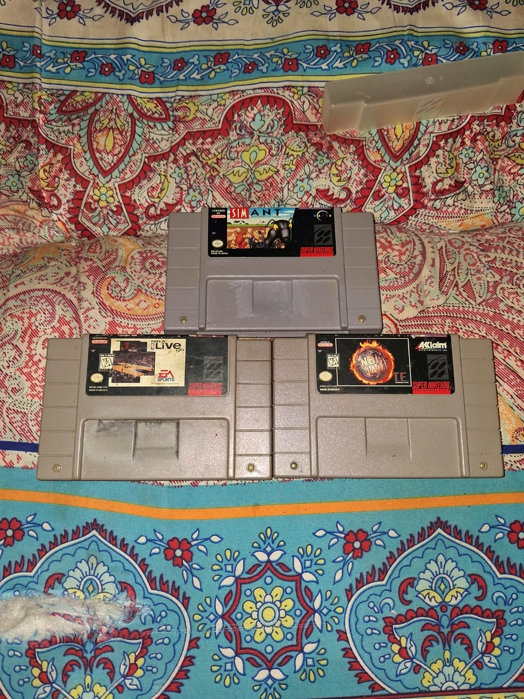 3 Super Nintendo SNES Cartridges (SimAnt, NBA Live 96, NBA Jam)