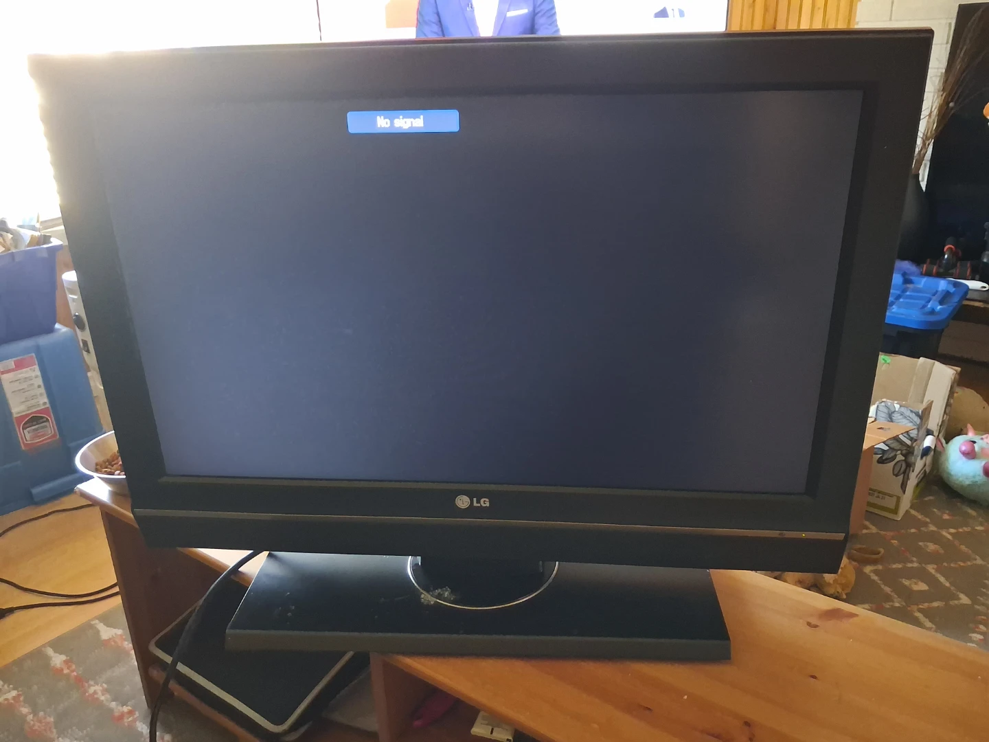 LG 32 " Television - photo 2