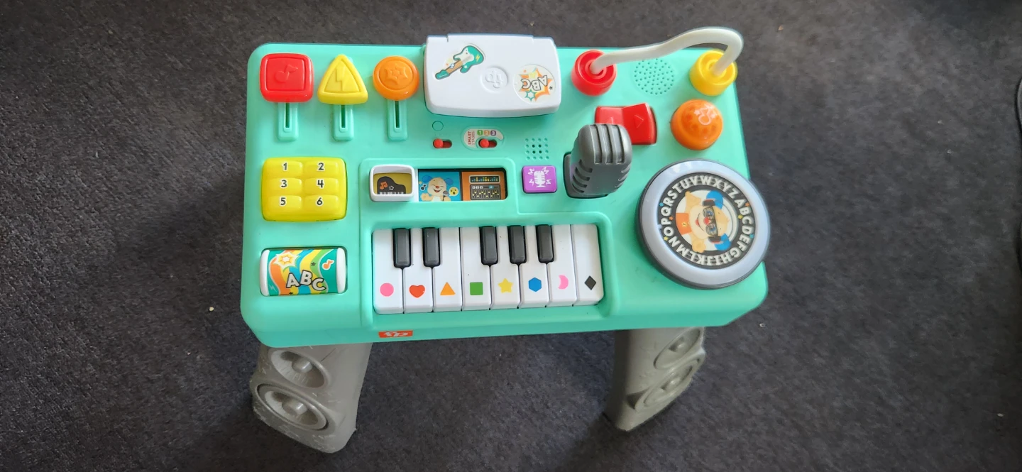 Fisher-Price Laugh & Learn Musical Learning Table - photo 2