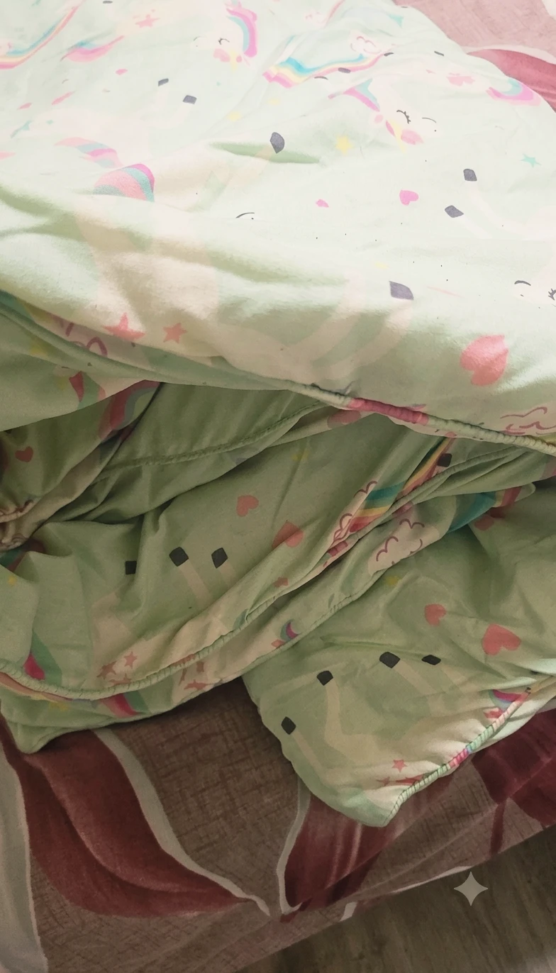 Cute queen comforter for sale - photo 2