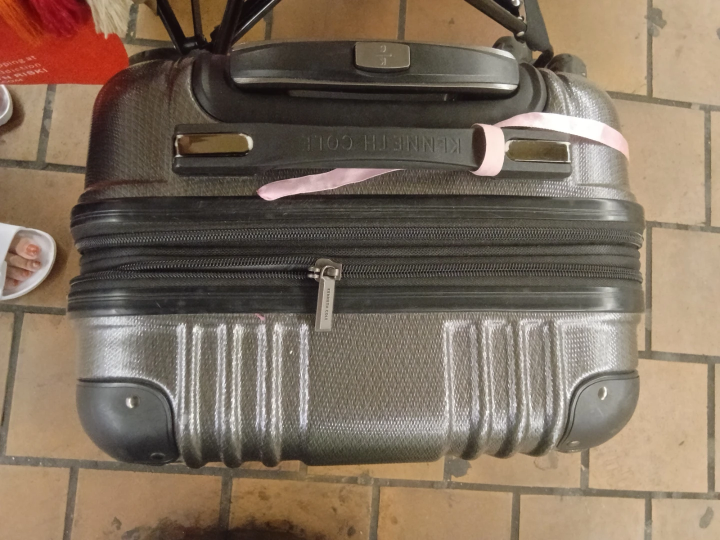 Kenneth Cole Reaction Hardside Spinner Suitcase
