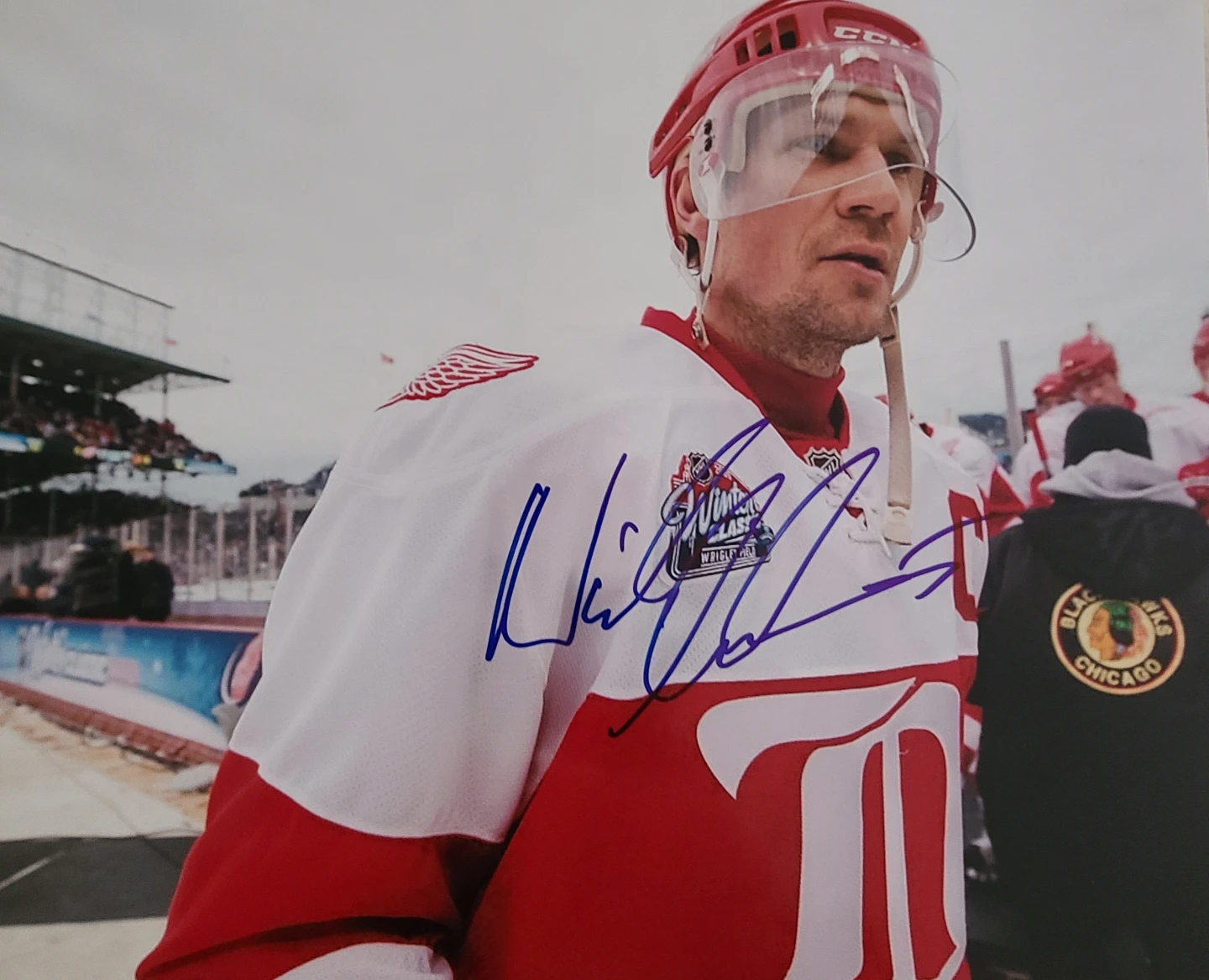 Detroit Red Wings Autographed Legends 8x10 Photos With COA'S - photo 5
