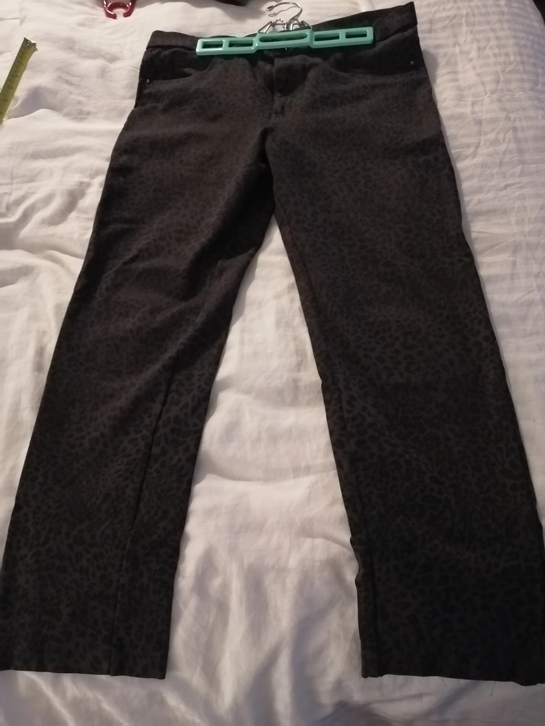 Black Leopard Print Pants. Size 42 - photo 2