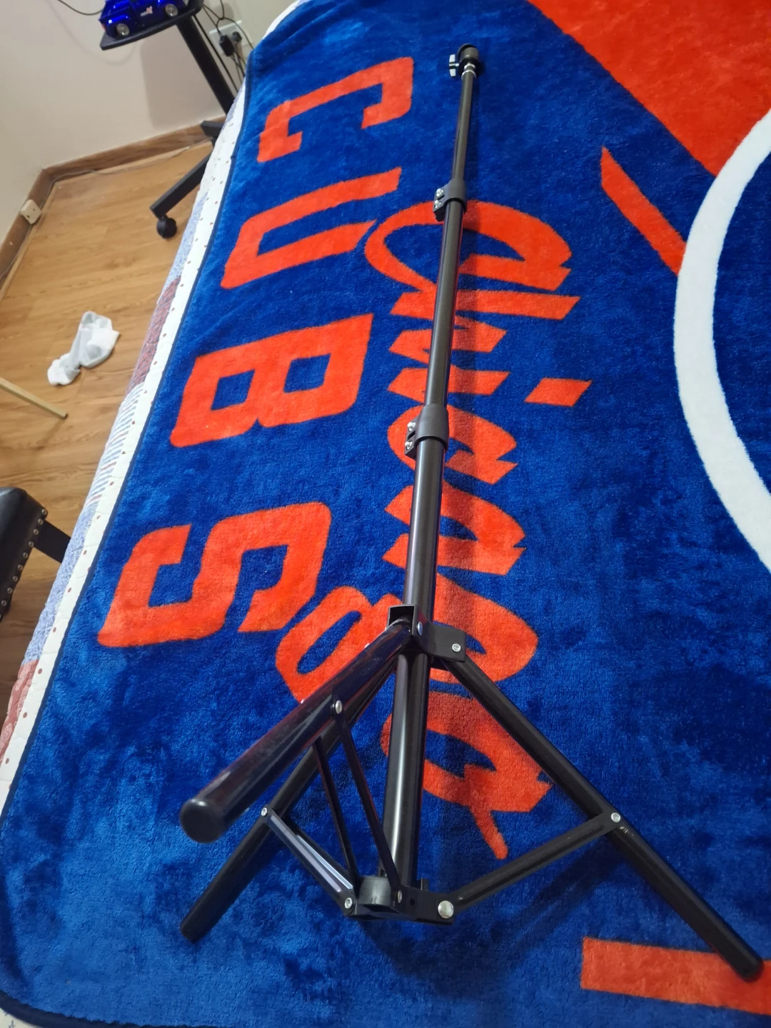 Adjustable Black Tripod Stand projector stand - photo 4