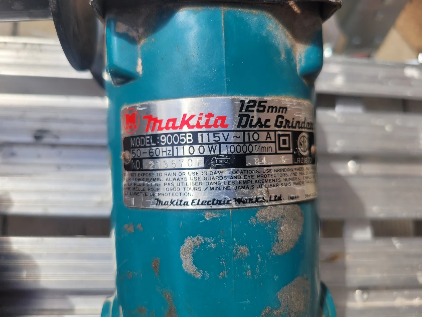 Makita 9005B and Skil Angle Grinders - photo 2