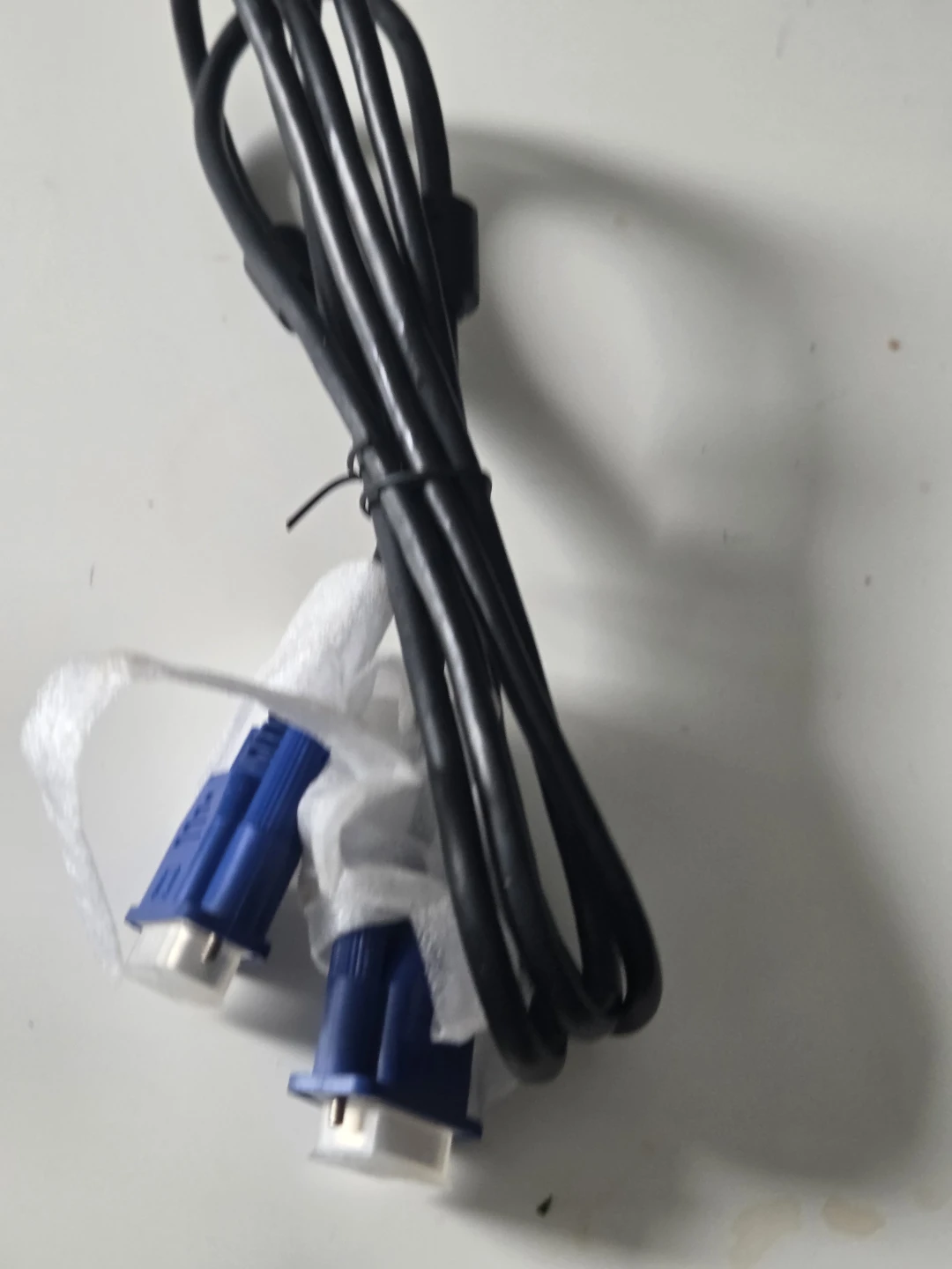 VGA Cable - photo 2
