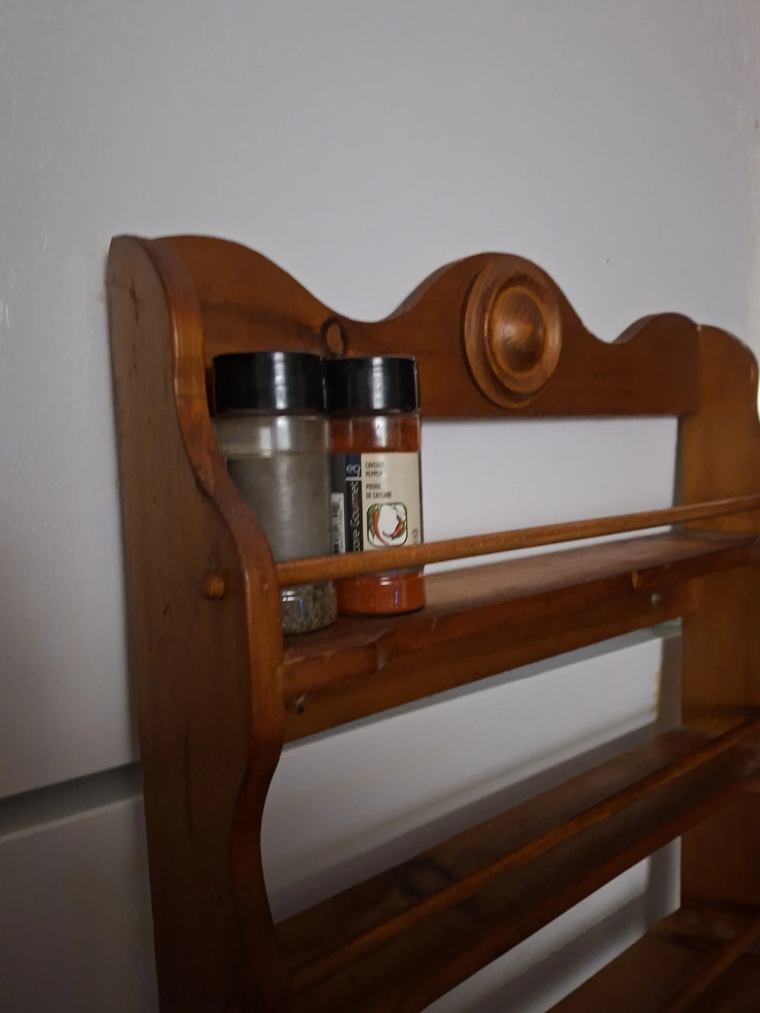 Wooden Wall-Mounted Spice Rack - photo 2