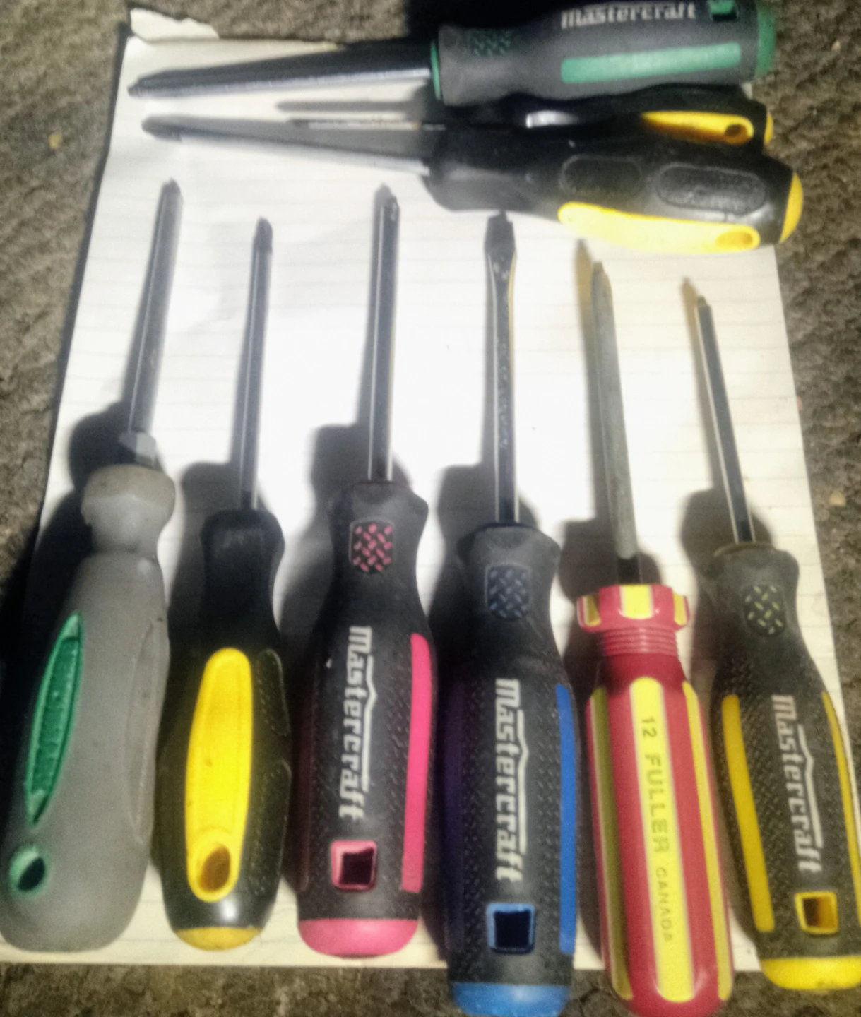 Set of 15 Assorted Mastercraft and Fuller Screwdrivers