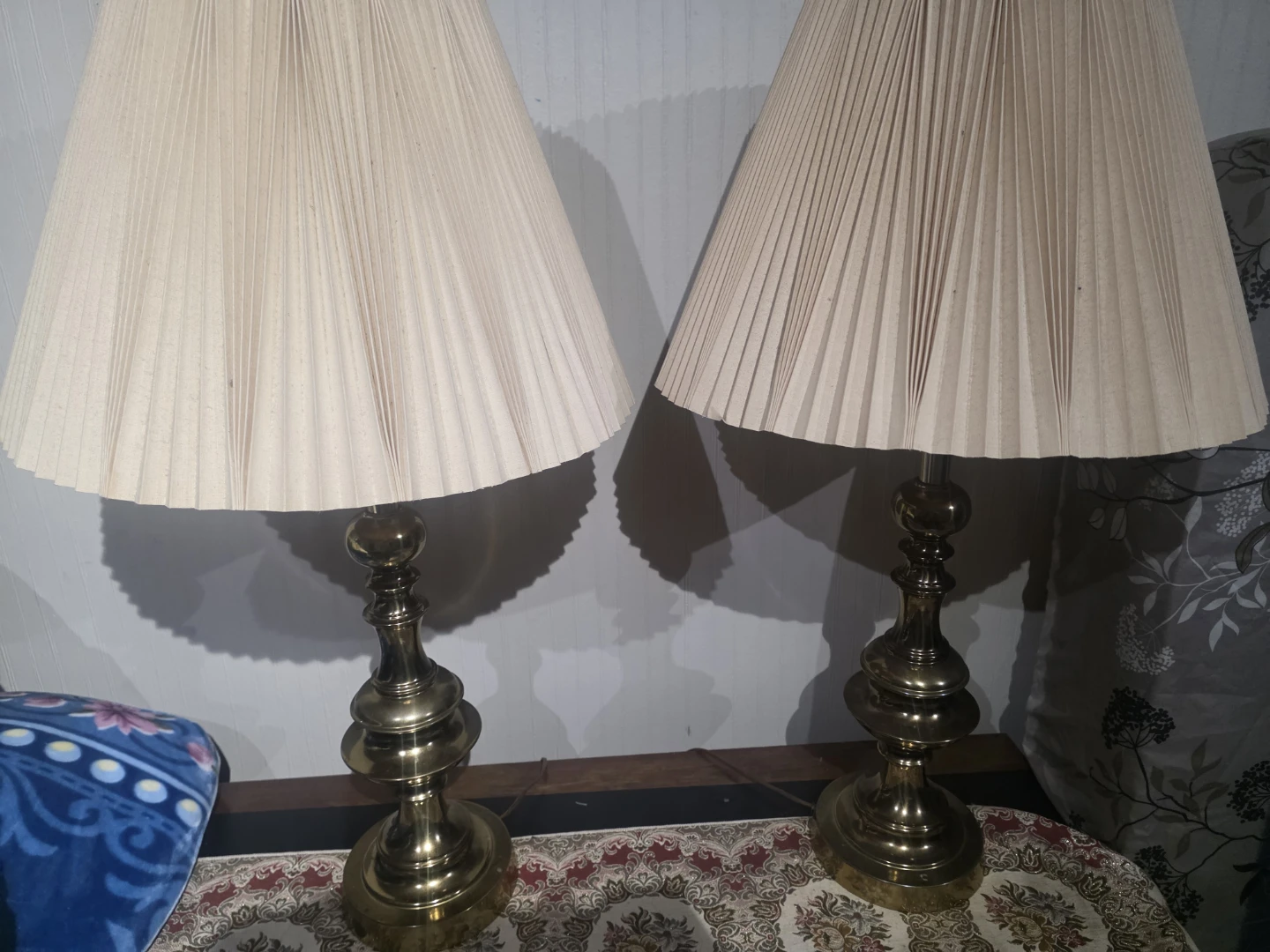 Pair of Vintage Brass Table Lamps - photo 2
