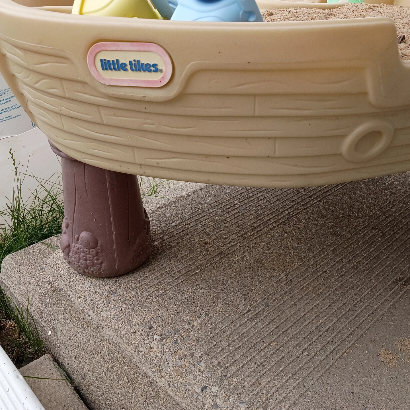 Little Tikes Sandbox Table - photo 2