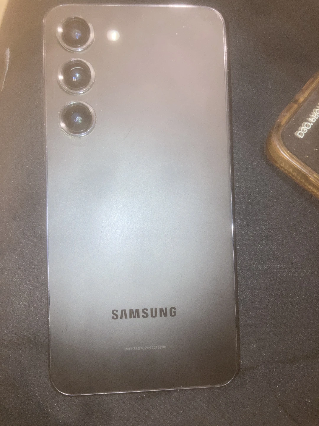 Looking to trade my Samsung Galaxy S23 - photo 3