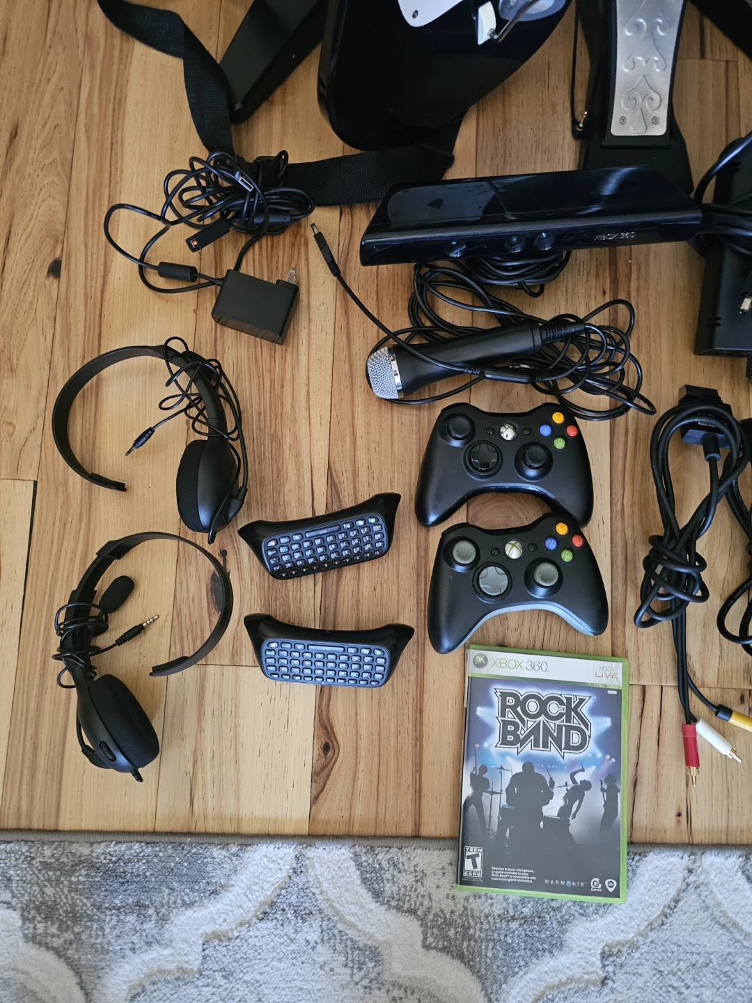 Xbox 360 Bundle with Rock Band Instruments and Accessories - photo 2