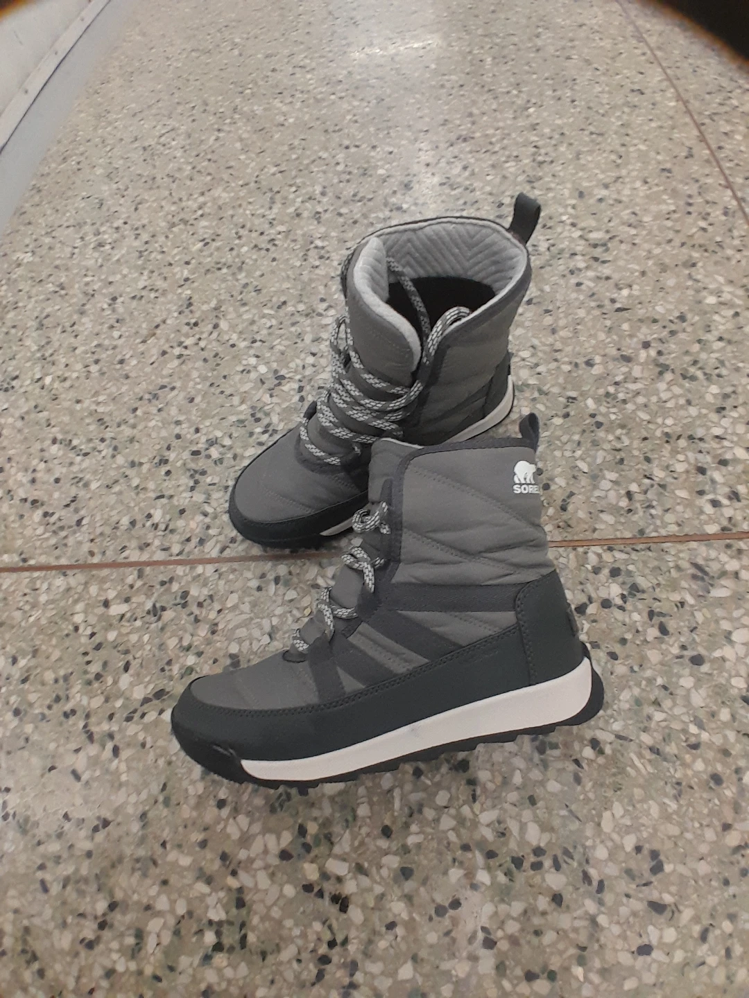 Sorel winter boots Women's Size  7