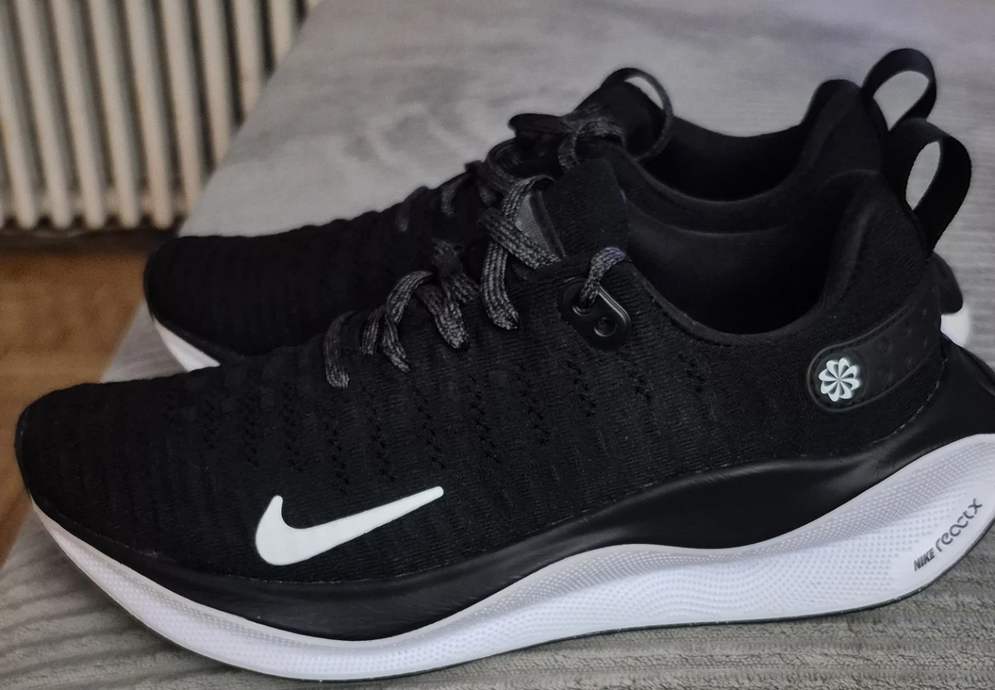 BNIB)Nike Size 7.5 ReactX Infinity Run 4 Wmns Running Shoes - photo 4