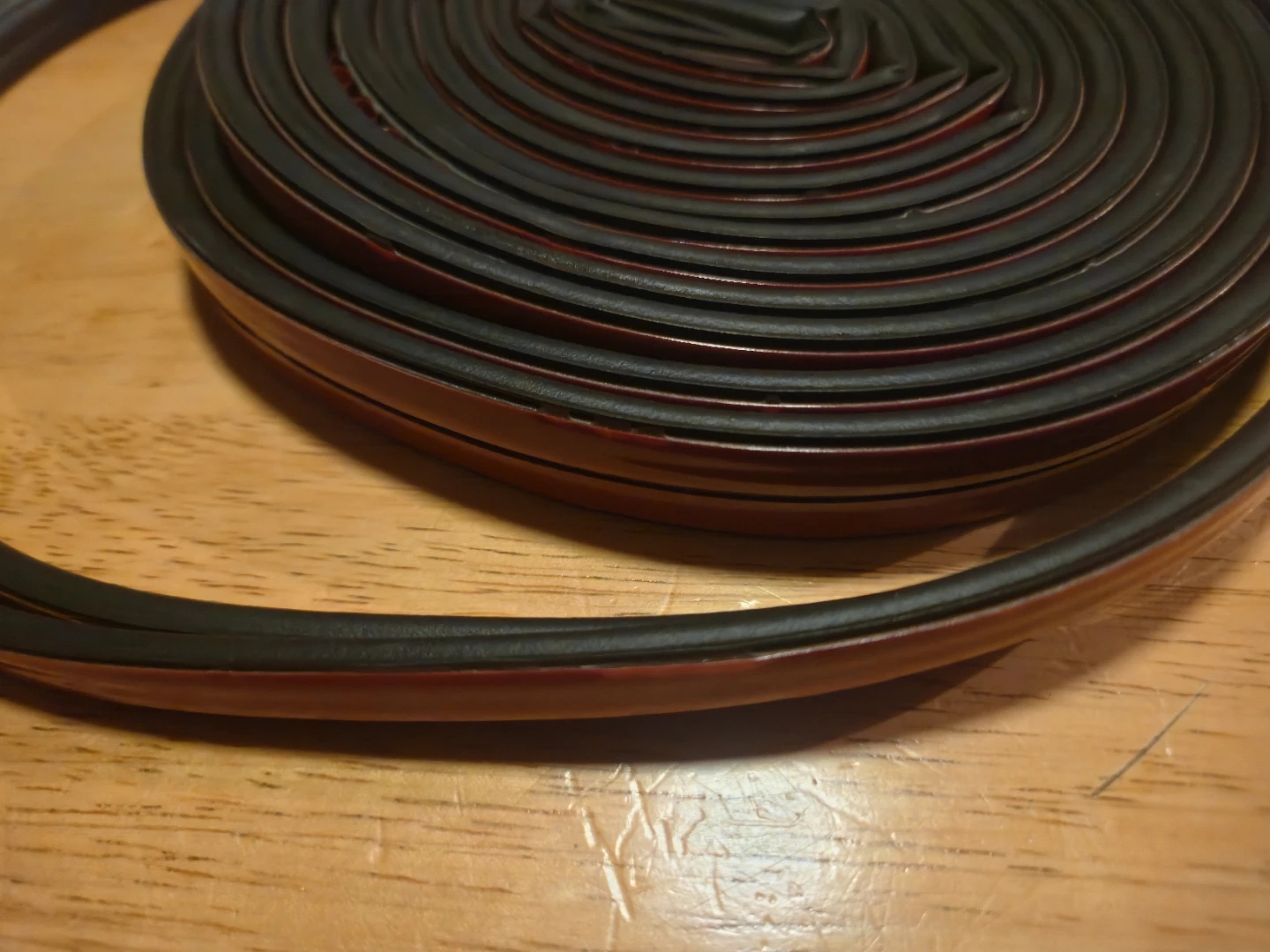 Rubber Weatherstripping / Sealing Strip – New - photo 3