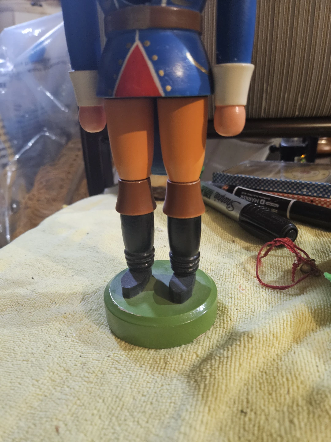 Decorative Wooden Nutcracker Figurine - photo 3