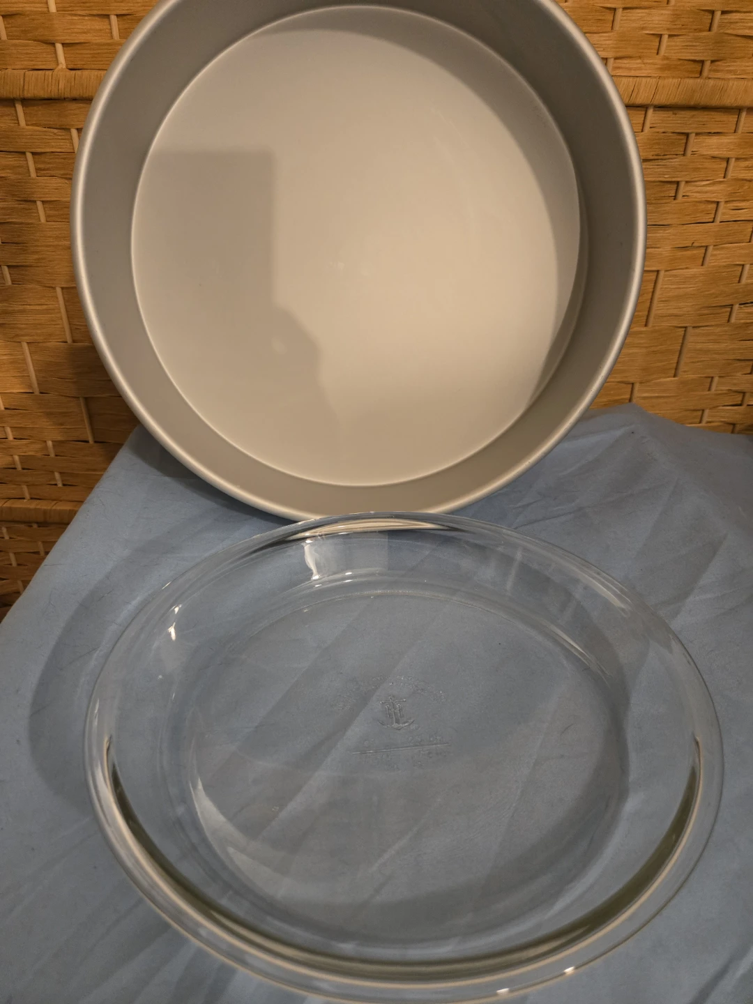 2pc Fat Daddio's & Anchor Hocking Bakeware Set