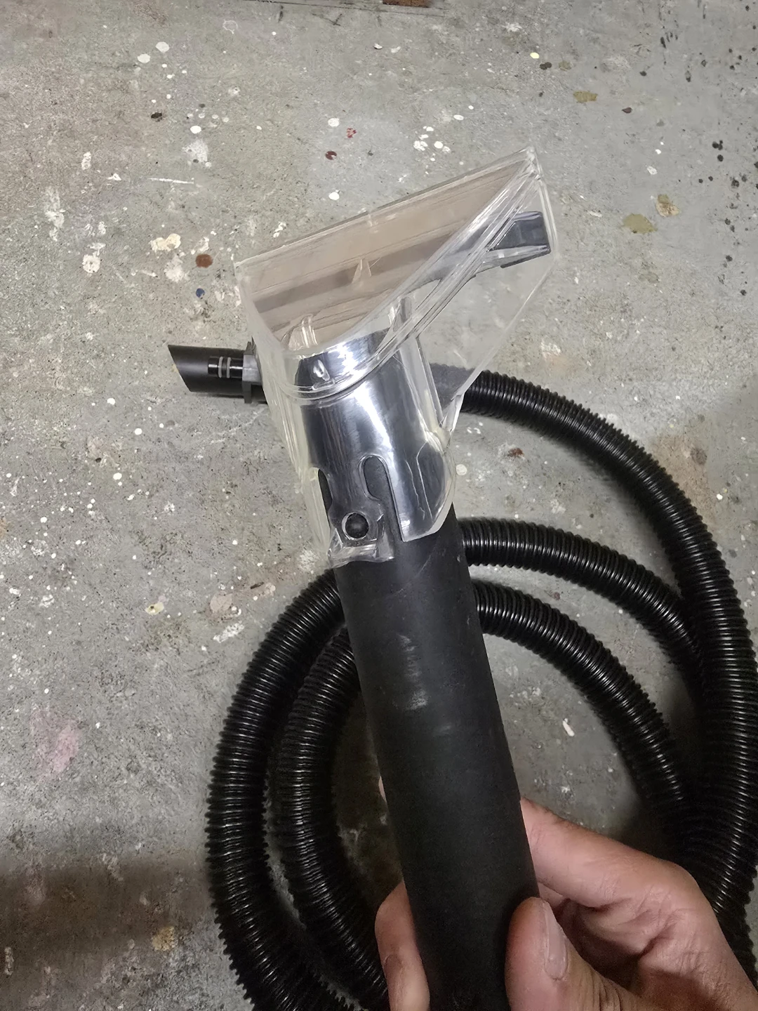 Hoover Dual Power Max Carpet Cleaner Hose & Tool Brush - photo 5